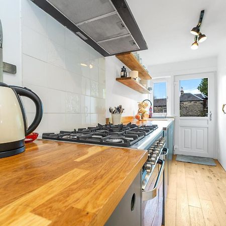 Cozy With Character Cheerful Home With Garden At Leith Links Park エディンバラ エクステリア 写真